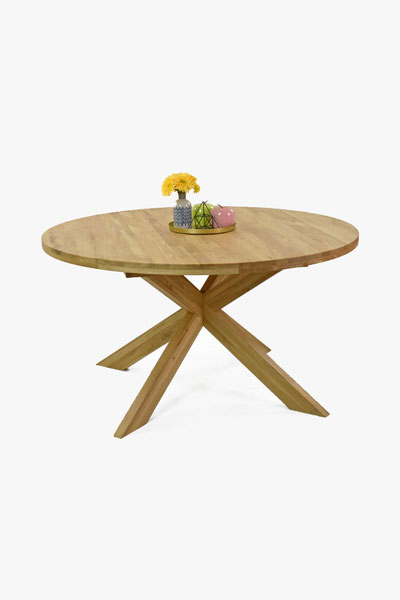 &Eacute;tkezőasztalok